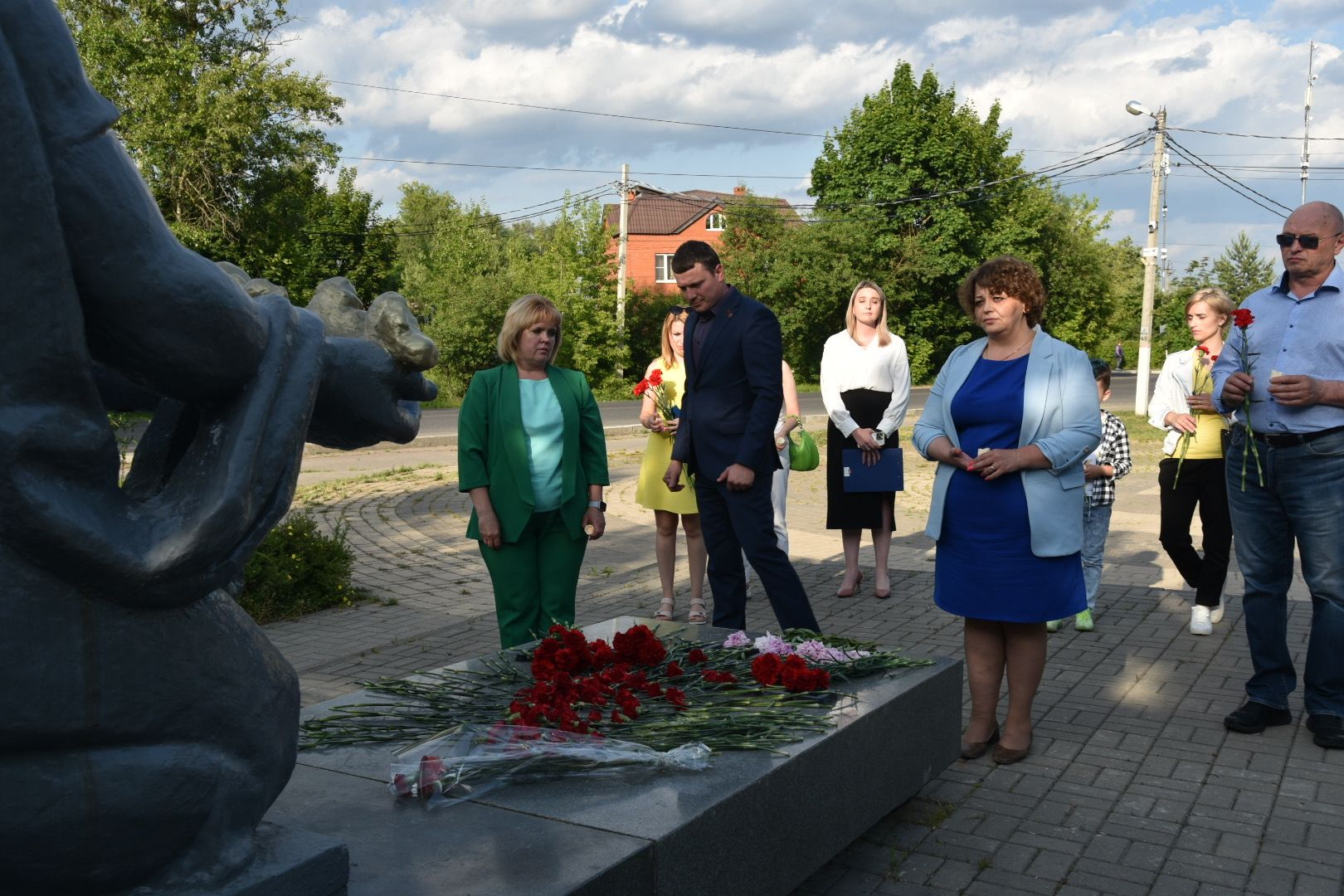 Химки, цветы, возложение