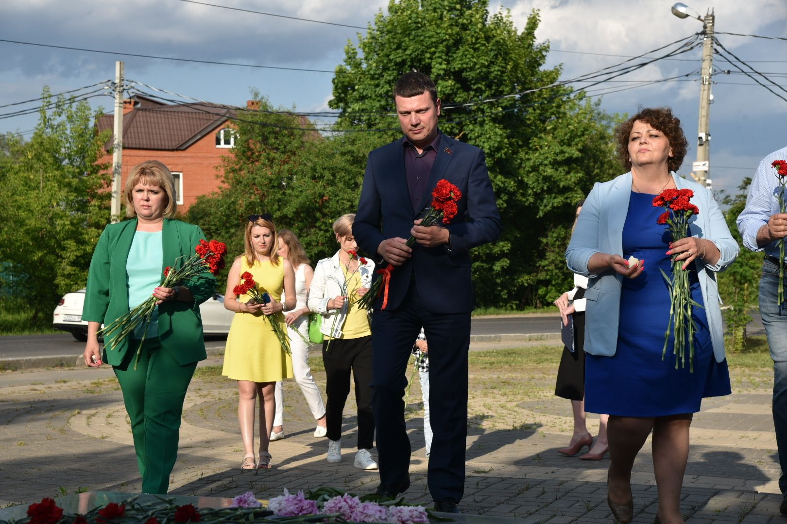 Химки, цветы, возложение