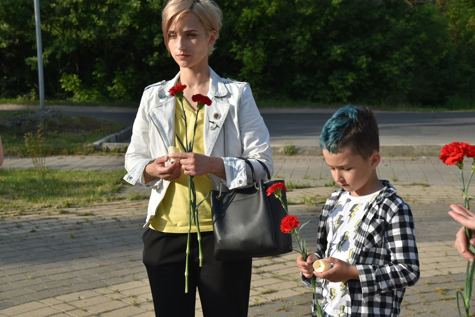 Химки, цветы, возложение