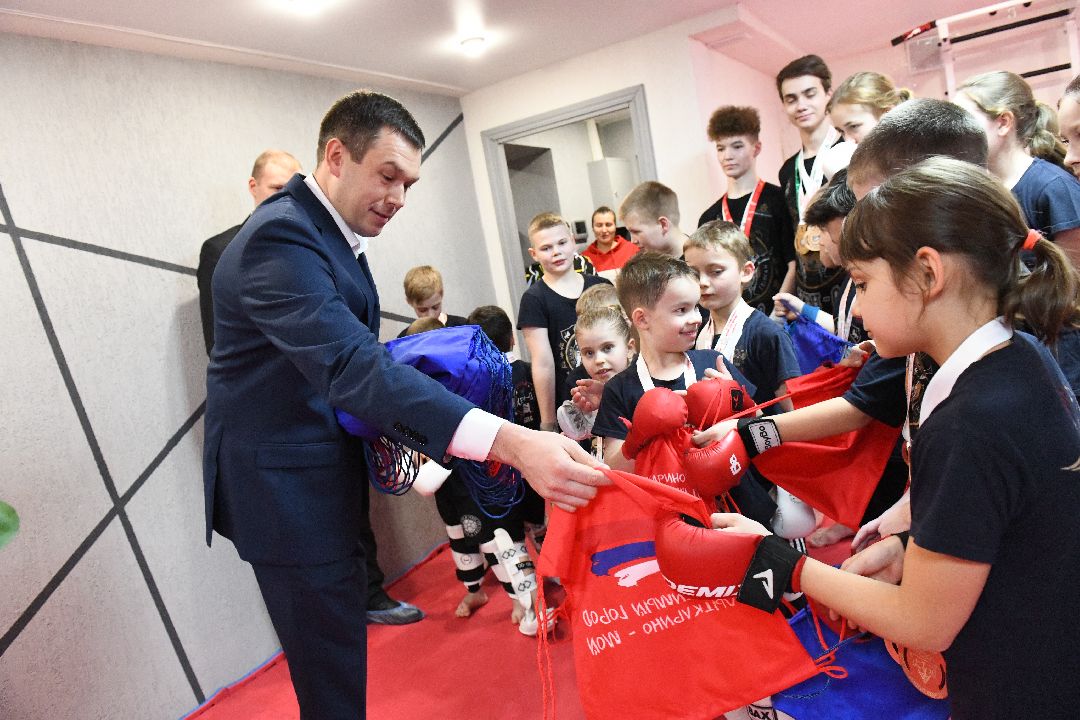 карате, спорт, медали, соревнование