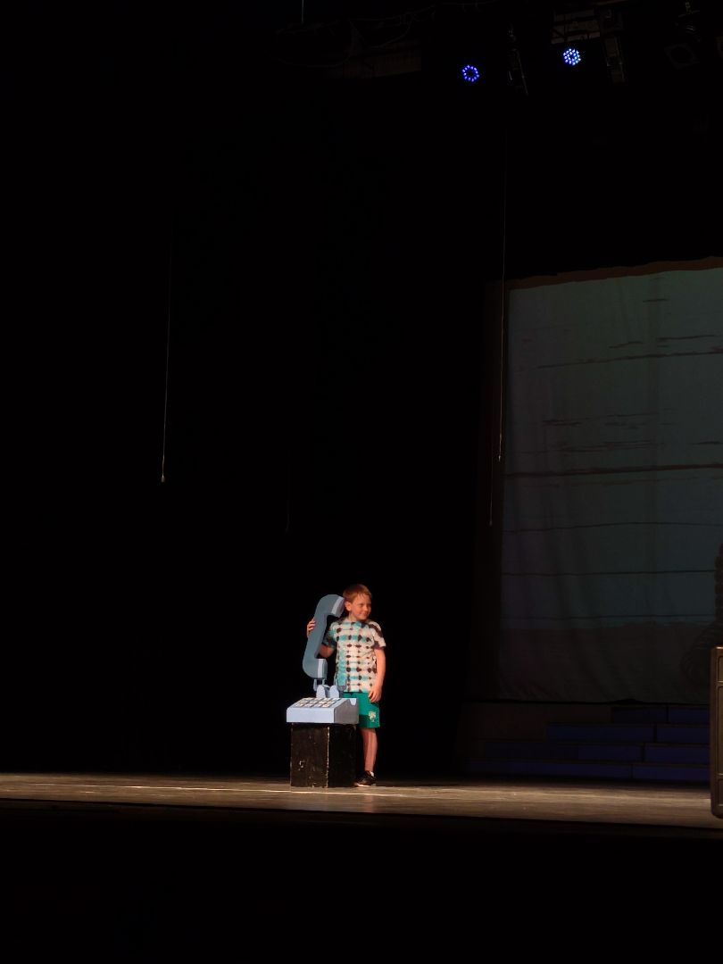 Лагерь, лети, лето, Дубна