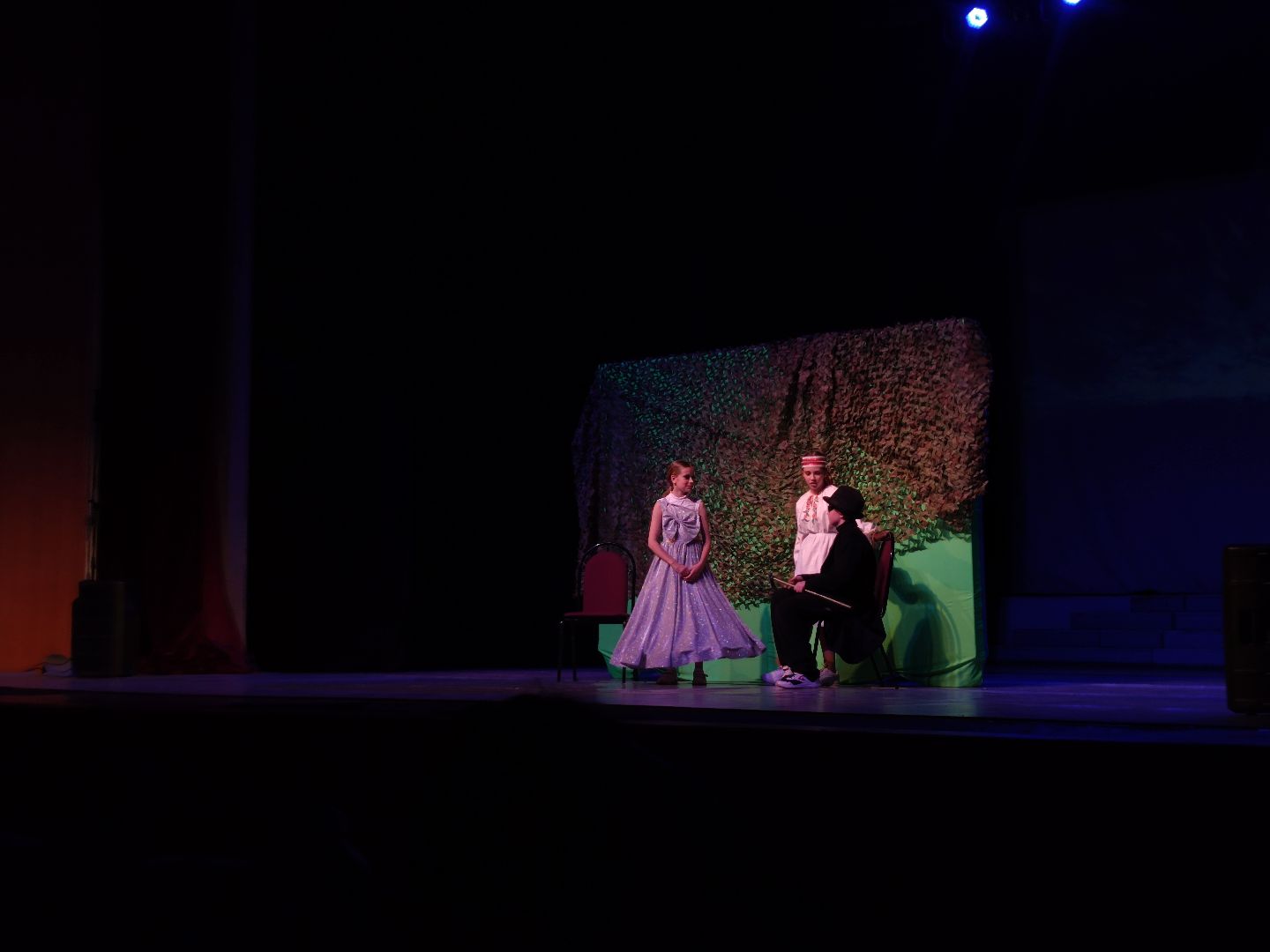 Лагерь, лети, лето, Дубна