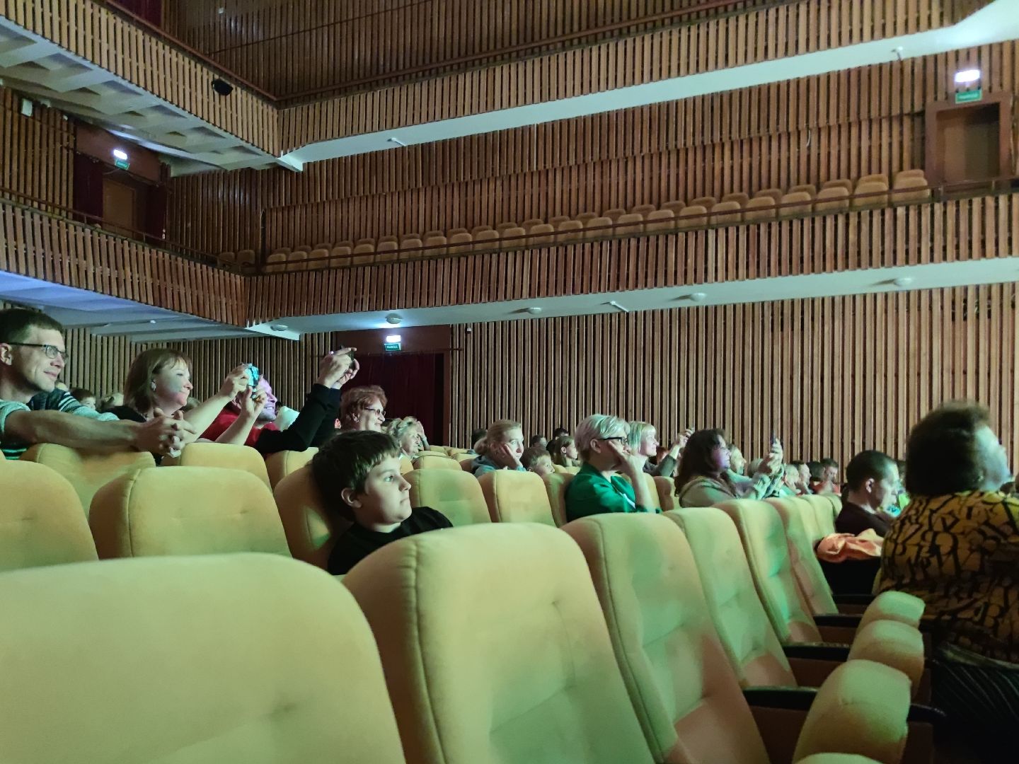 Лагерь, лети, лето, Дубна