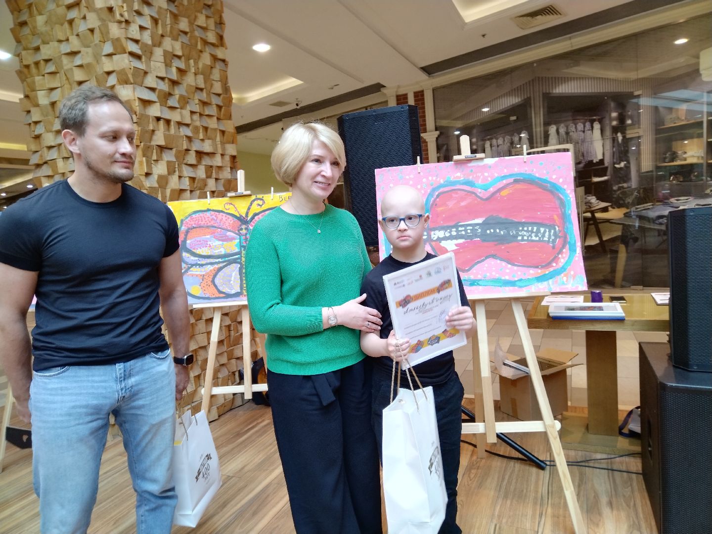 Дети с ОВЗ, Мытищи, Танцующий дом, выставка