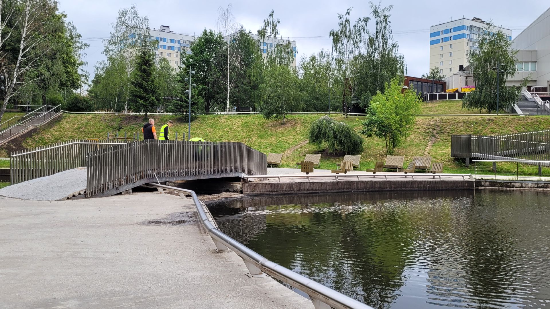 жкх; ремонт; мост; пруд; вандалы