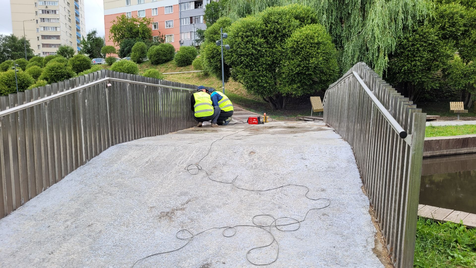 жкх; ремонт; мост; пруд; вандалы