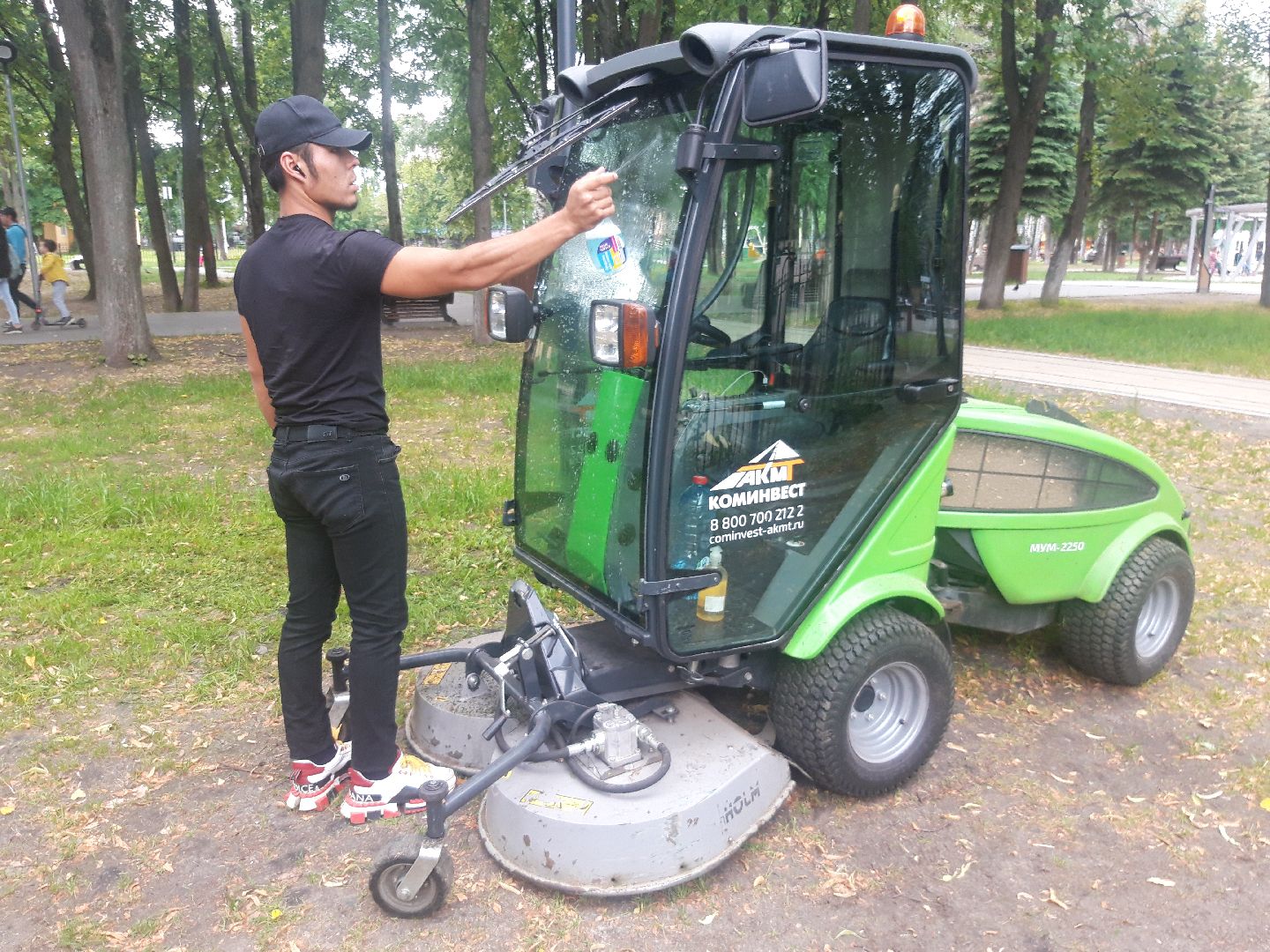 помощь людям, доброе дело, машина,