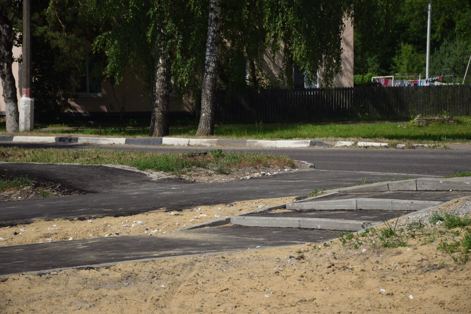 Электрогорск, городской округ Павловский Посад, асфальт, дорога, дворы, парковка, улица