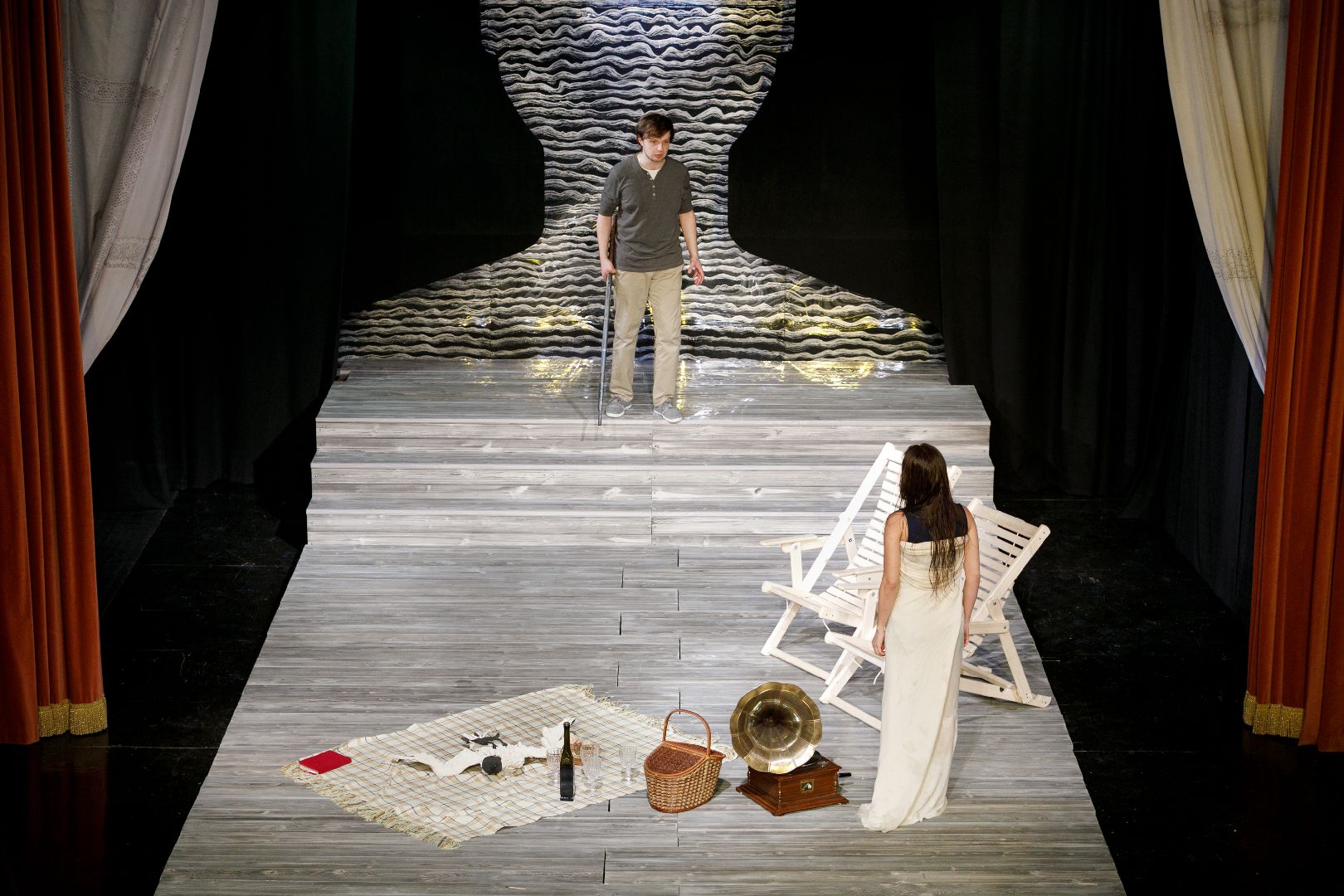 Истра, театр, критик