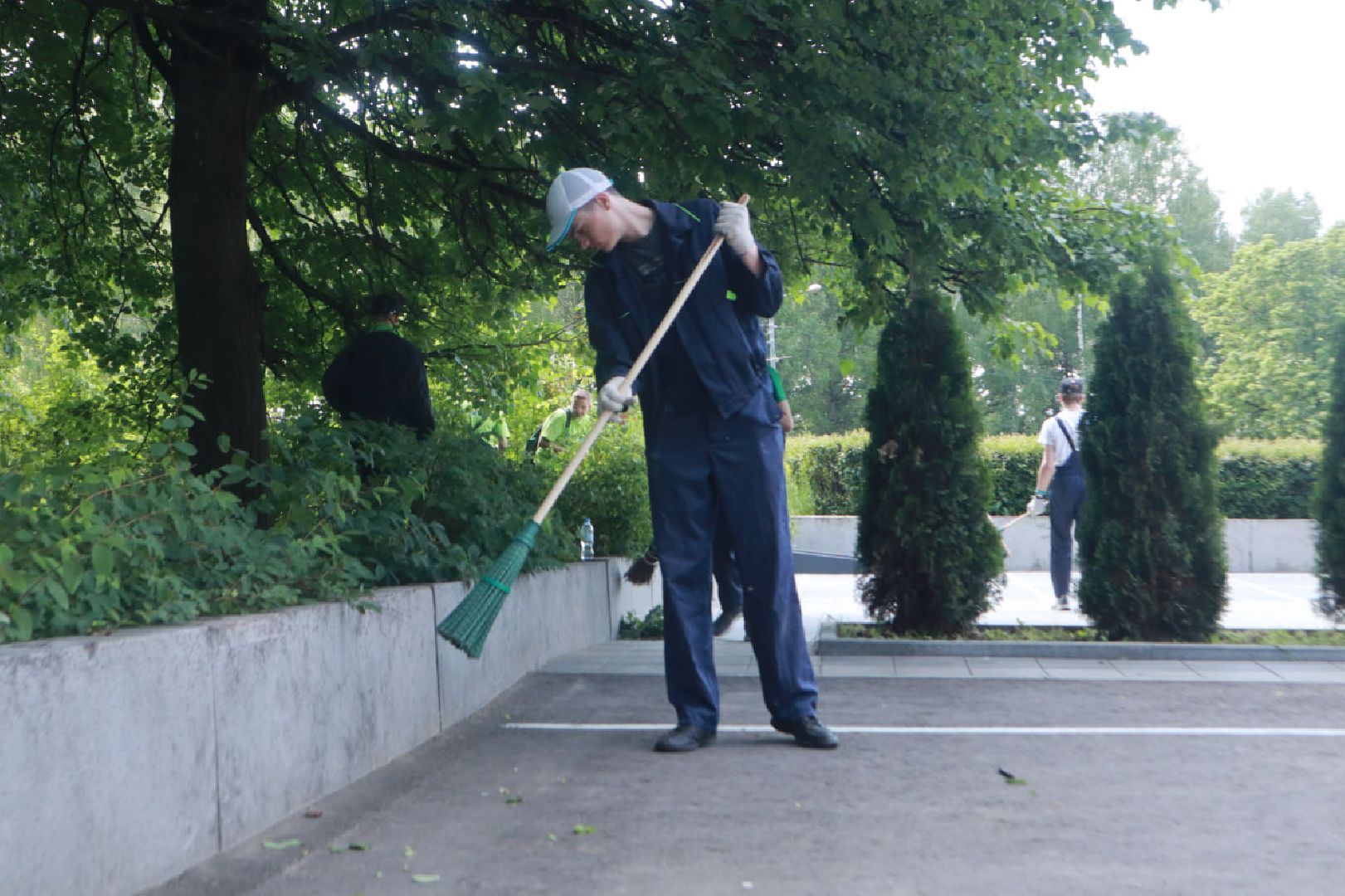 Пущино, подростки, общество