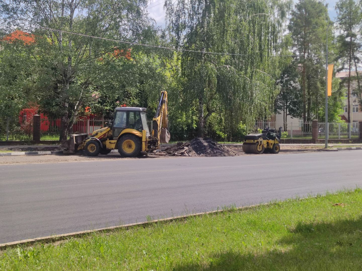 Новый асфальт, дорога, Дубна