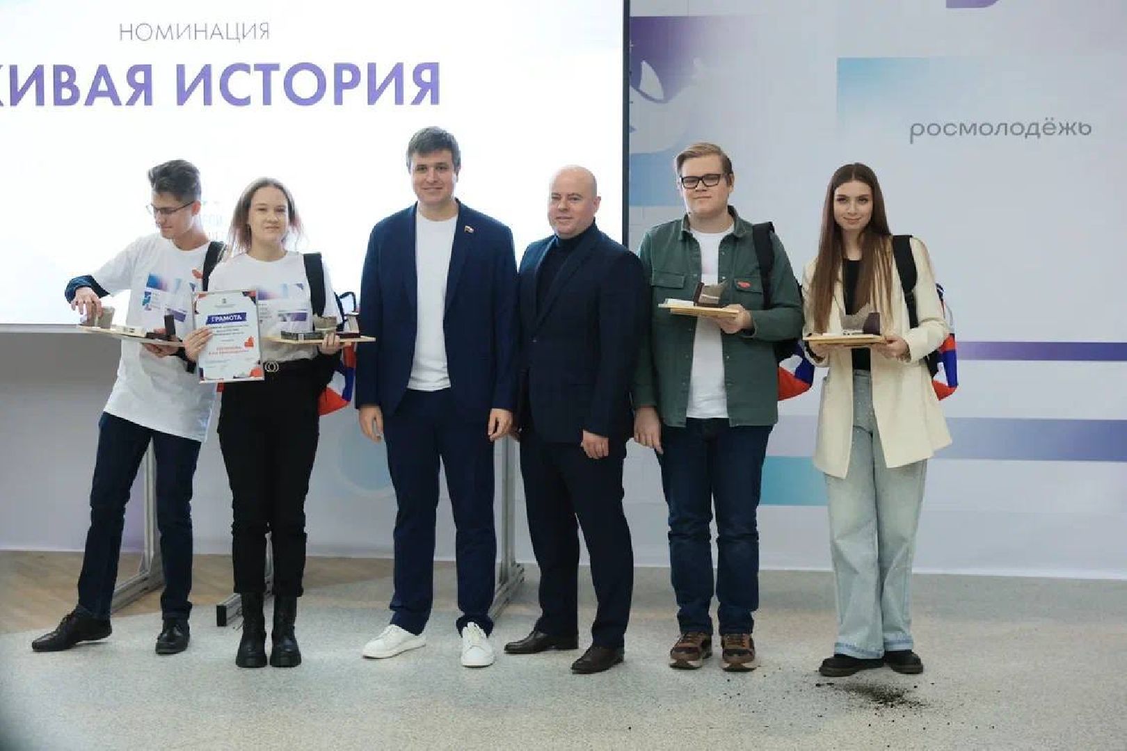 Можайск, Можайский городской округ, Подмосковье, волонтёры, федеральный грант, проект, граффити, Лица Победы