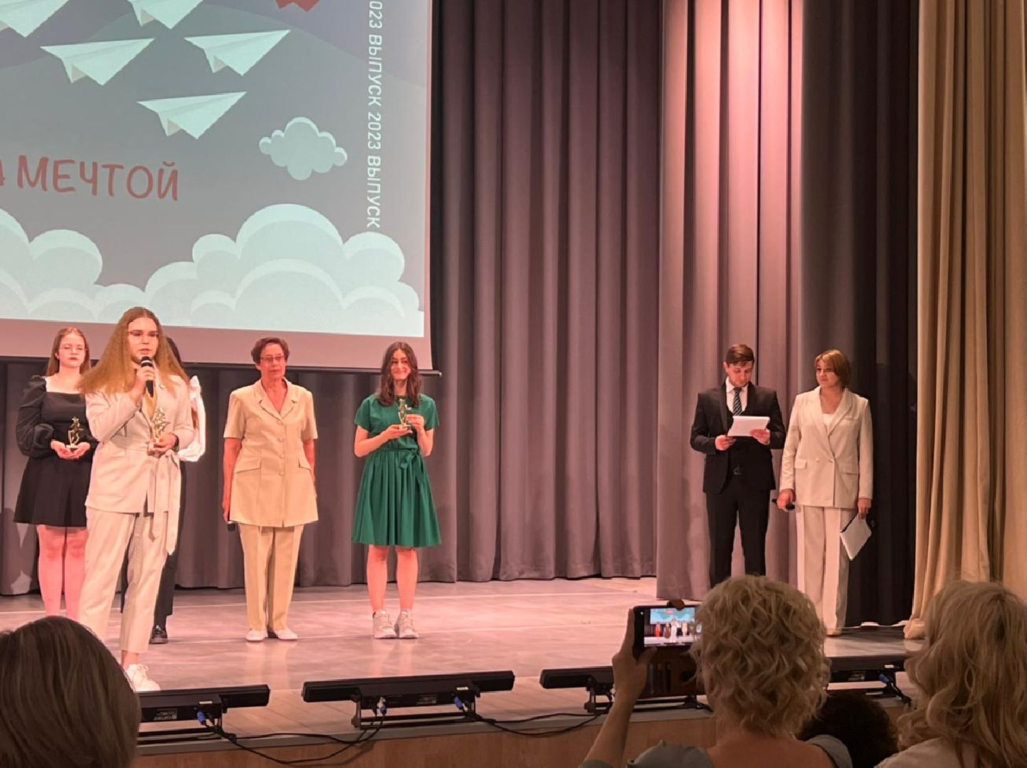 Реутов, образование, медалисты, золотая медаль, выпускники