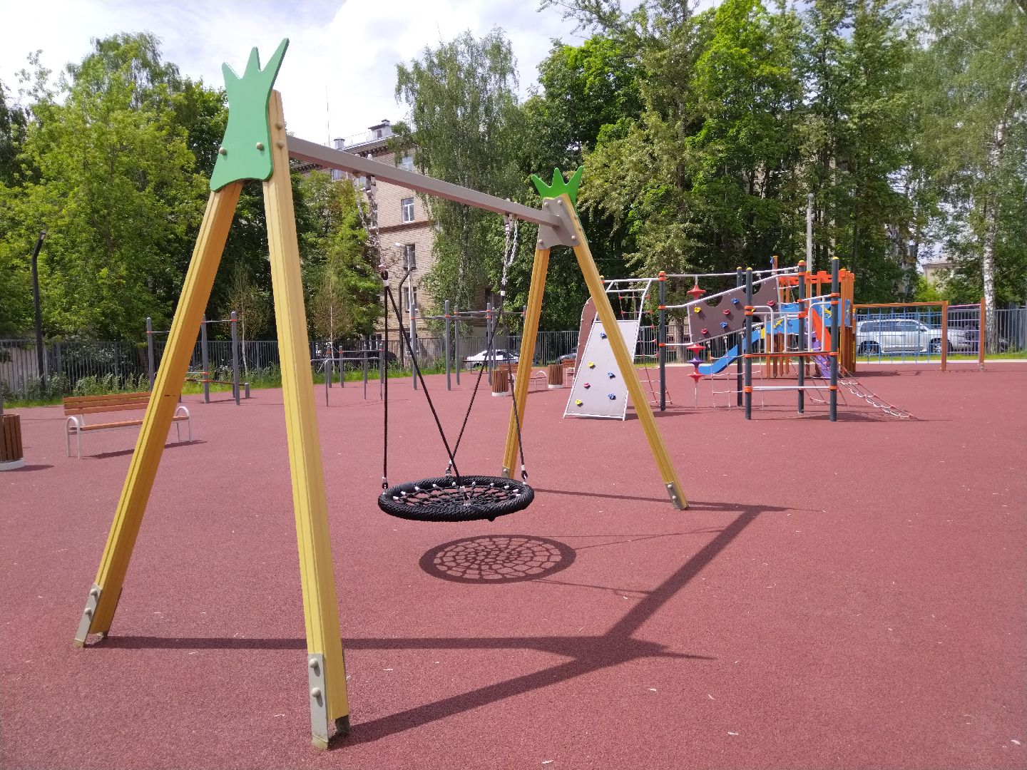 Школа №6, Мытищи, детская площадка