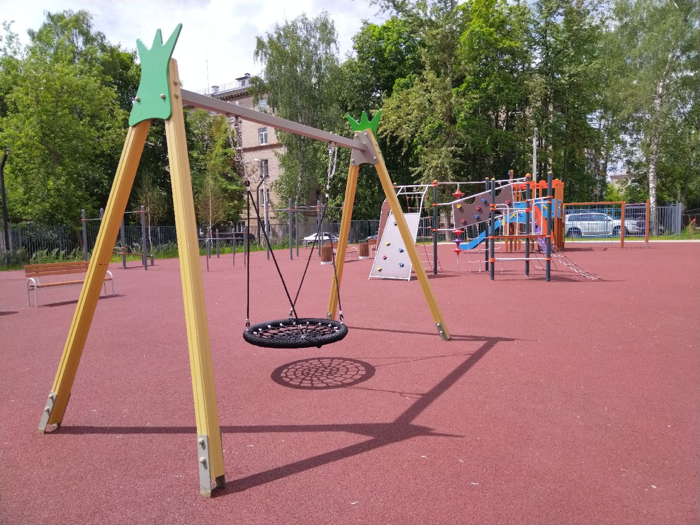 Школа №6, Мытищи, детская площадка