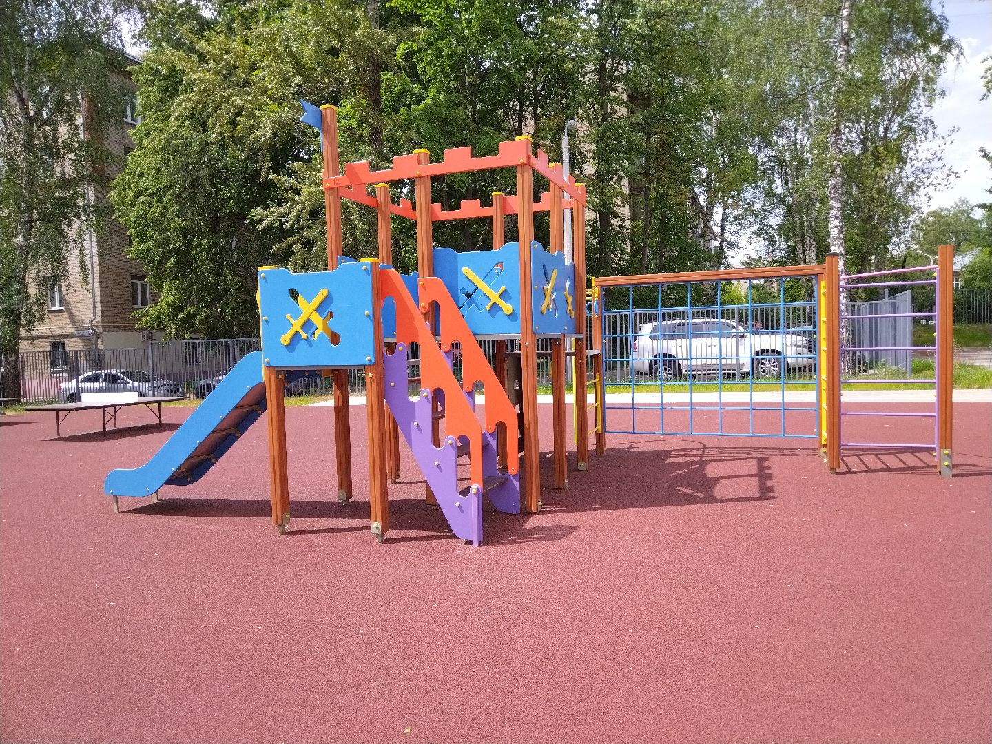 Школа №6, Мытищи, детская площадка