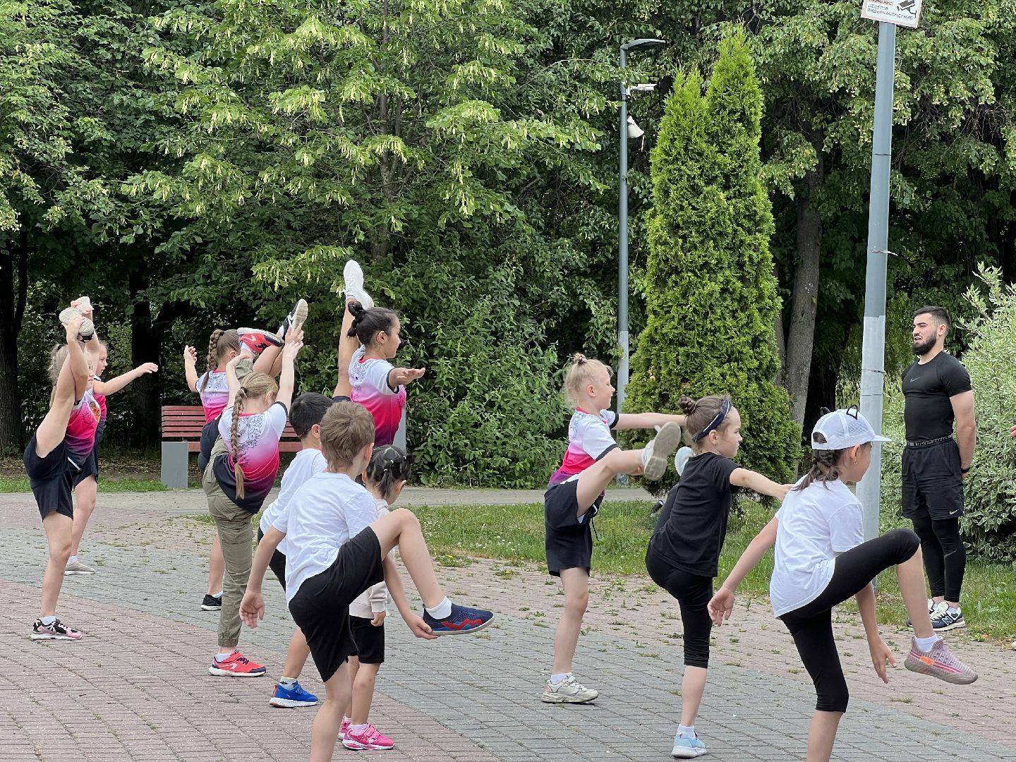 Химки, спорт, сквер им. Марии Рубцовой, тренировка, дети, чирлидинг, спортивная школа