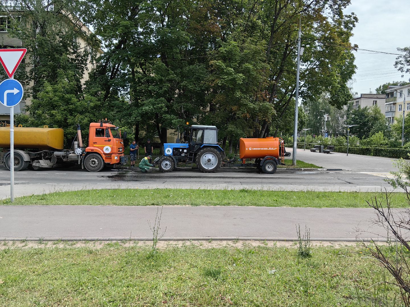 Полив, дорога, аэрация, благоустройство