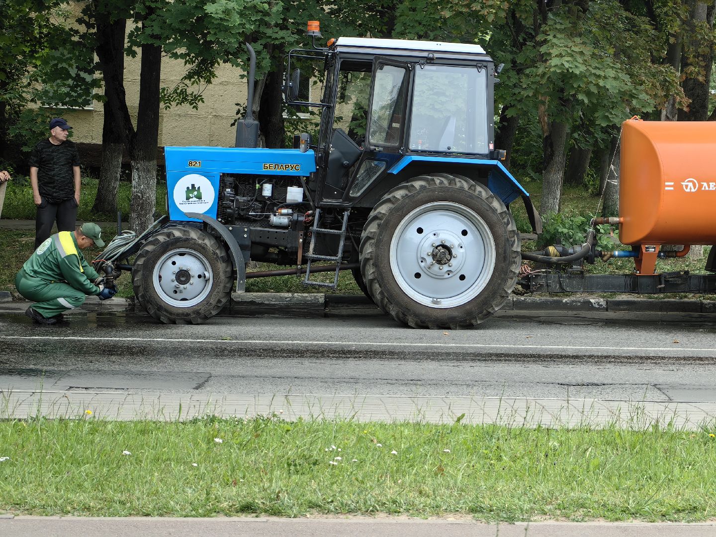 Полив, дорога, аэрация, благоустройство