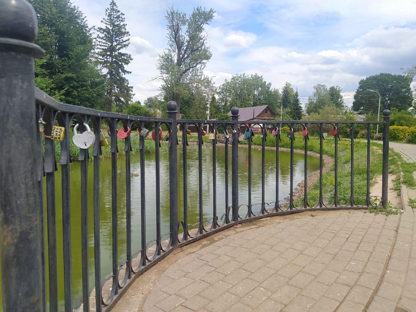 Дедовск, пруд, место притяжёния