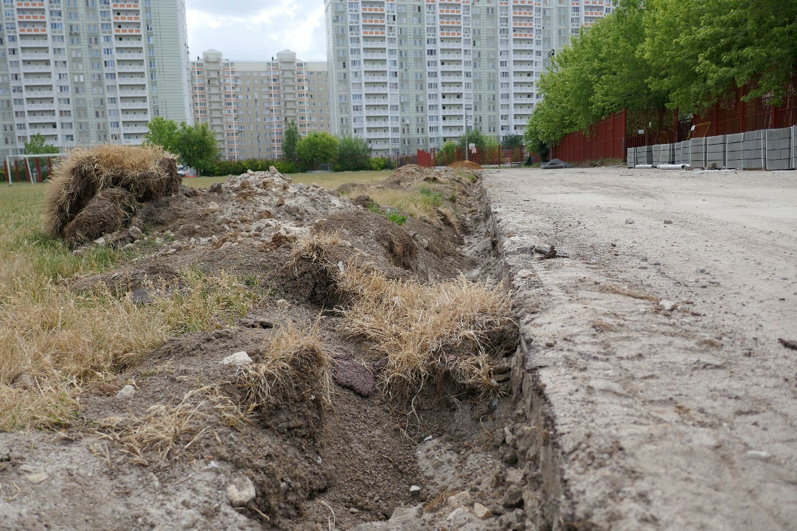 Подольск, стадион, покрытие, гимназия, реконструкция