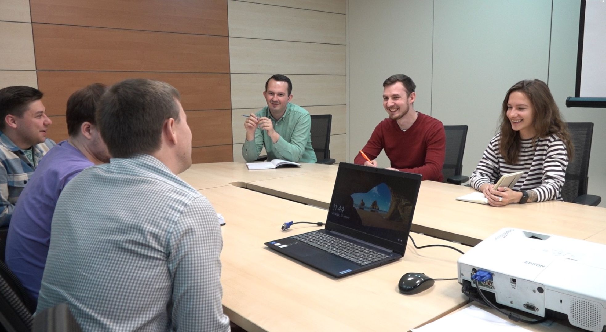 аэропорт Домодедово, работа