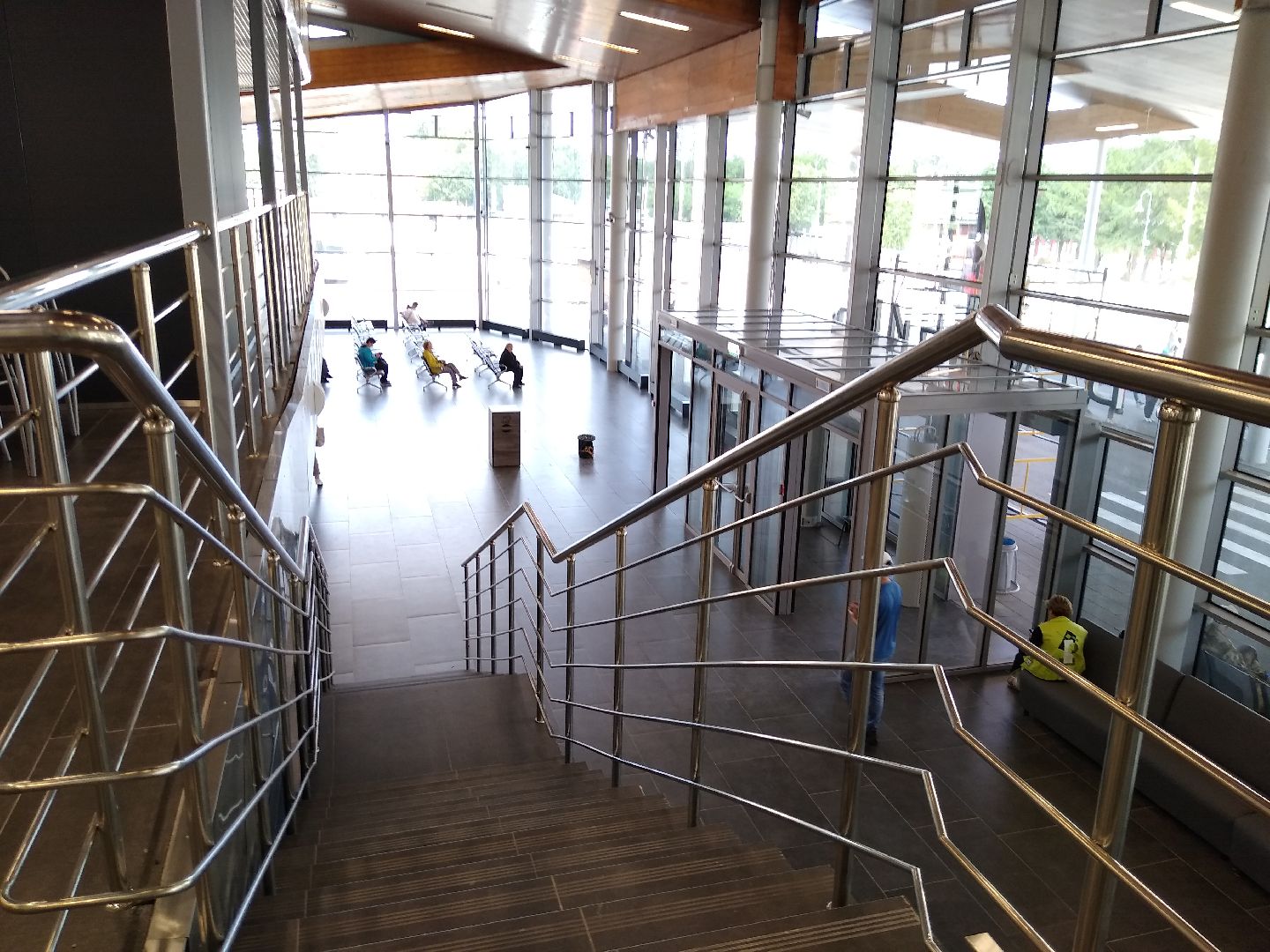 Бронницы, транспорт, обновлённая автостанция