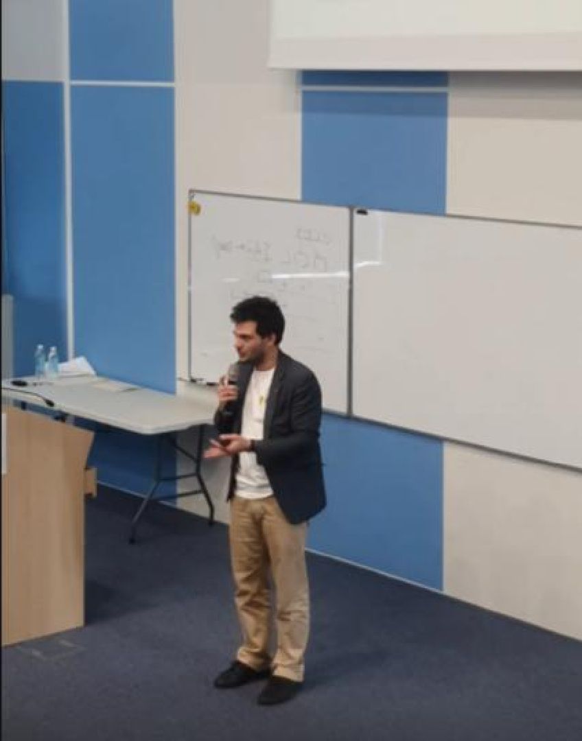 Долгопрудный, искусственный интеллект, нейросети, ChatGPT, GigaChat, Сбер