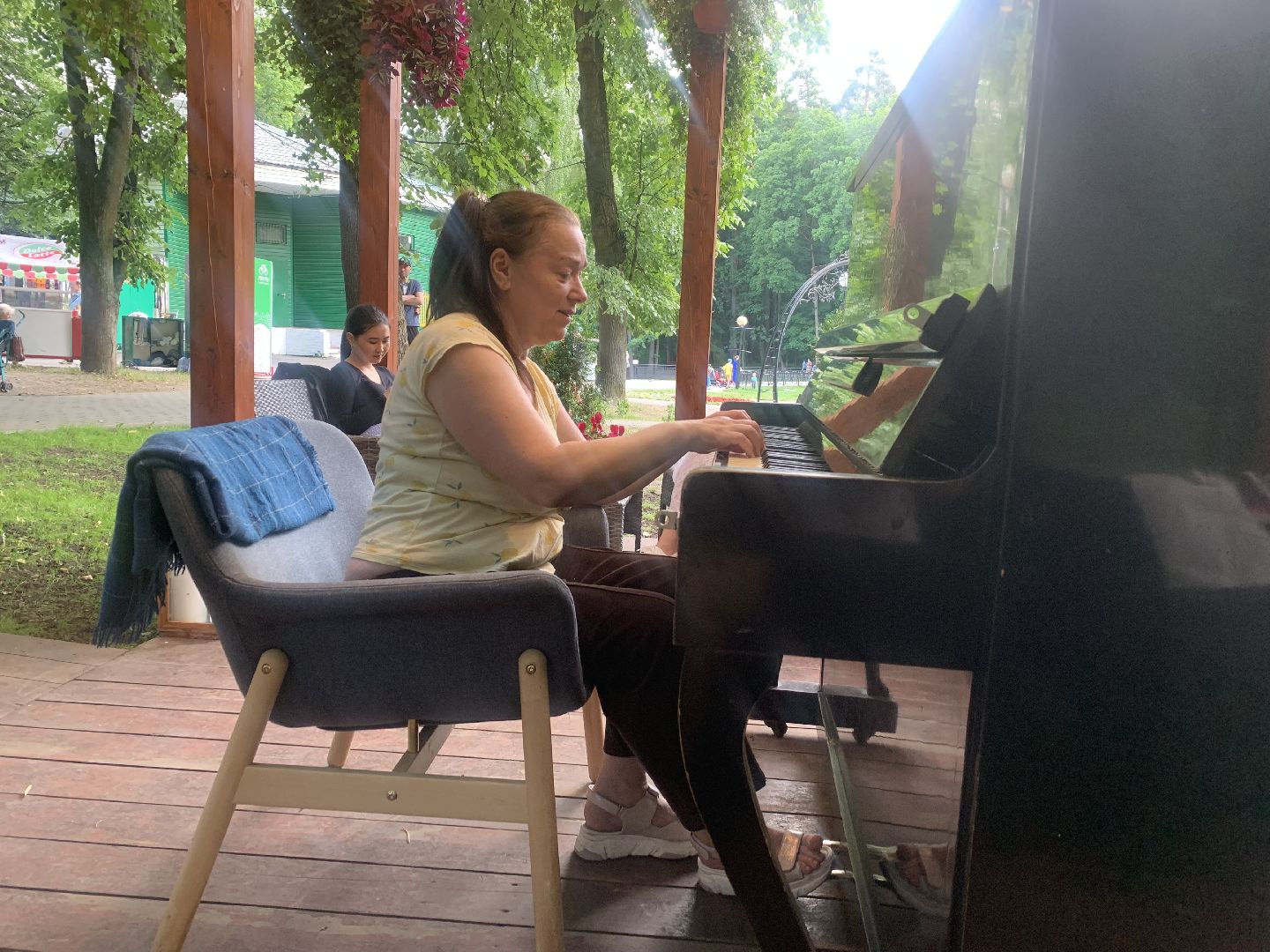 Музыка, пианино, дело жизни, Городской парк, лето в подмосковье,