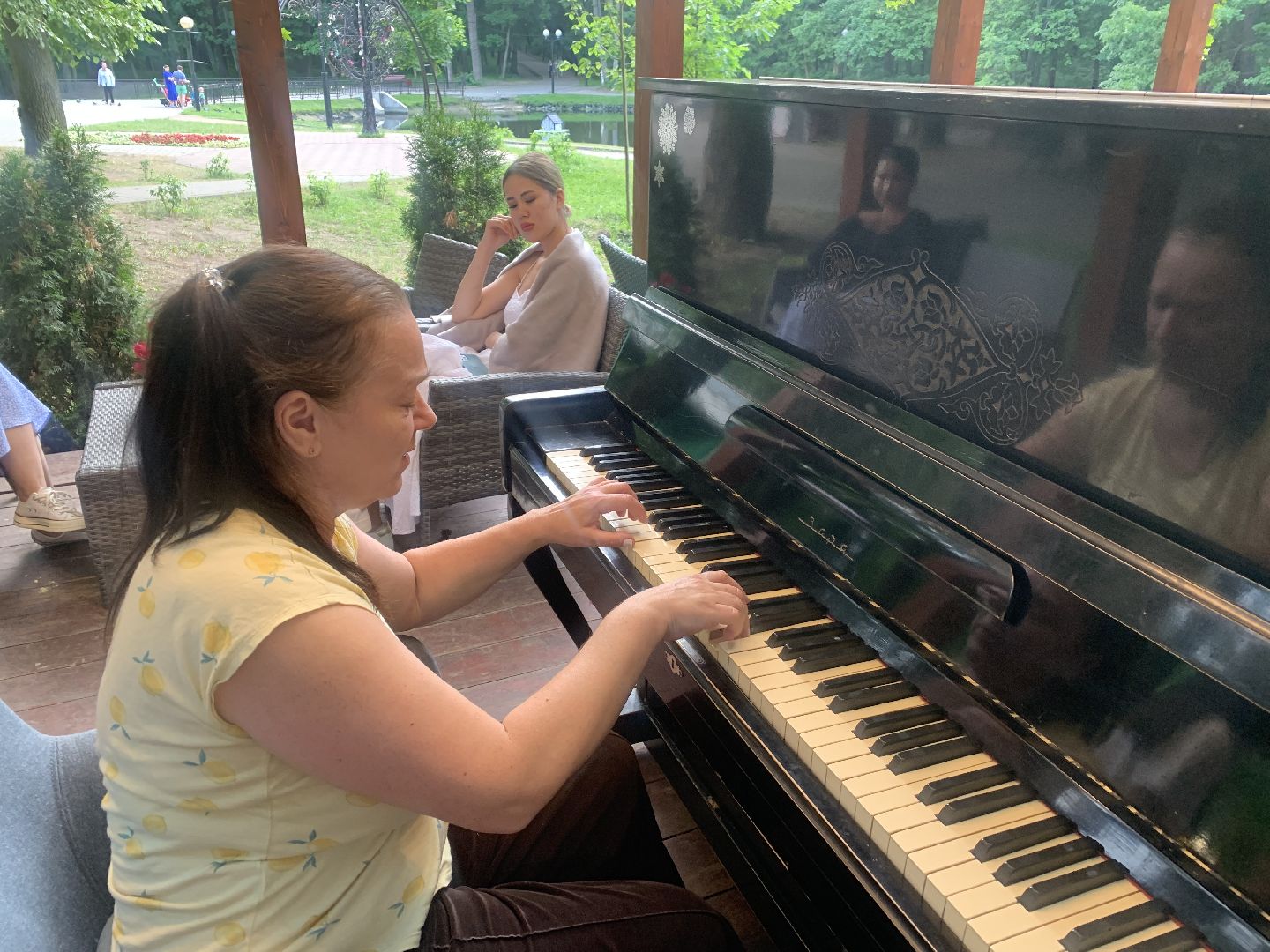 Музыка, пианино, дело жизни, Городской парк, лето в подмосковье,
