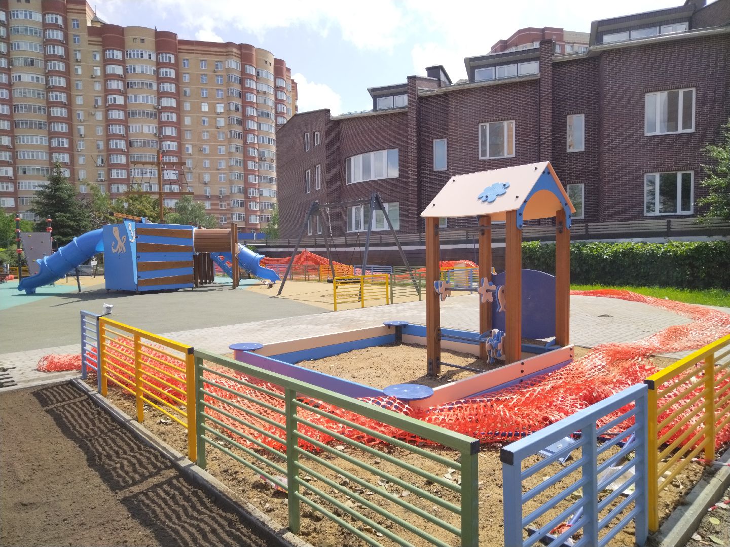 Благоустройство скверов, Мытищи, сквер на Сукромке, сквер на Колпакова, Алексеевский пруд, Ядреевский пруд