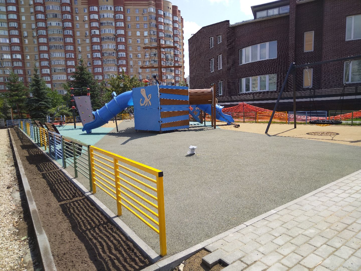 Благоустройство скверов, Мытищи, сквер на Сукромке, сквер на Колпакова, Алексеевский пруд, Ядреевский пруд