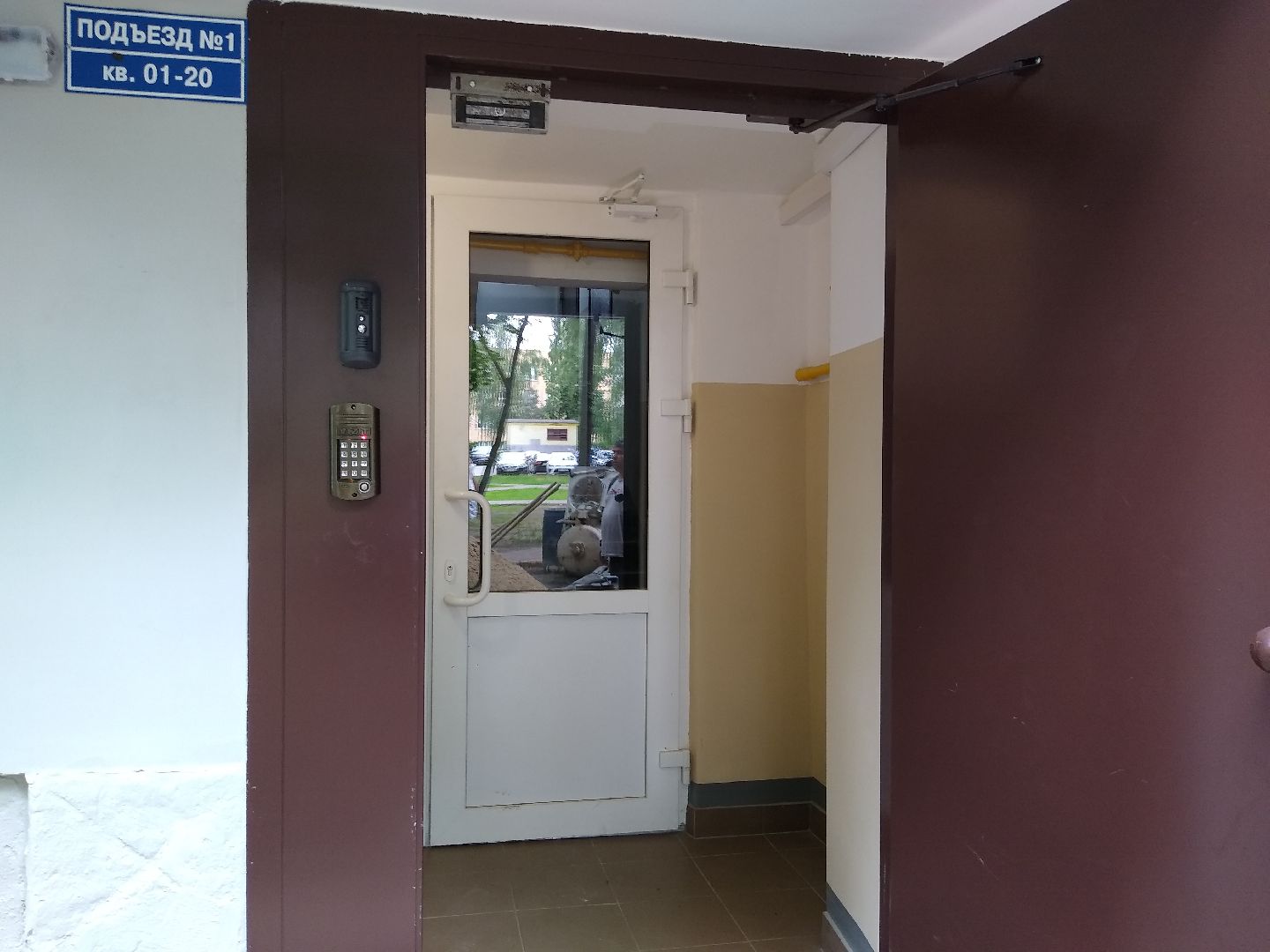 Раменское, ЖКХ, отремонтирован подъезд дома №1 на улице Рабочая