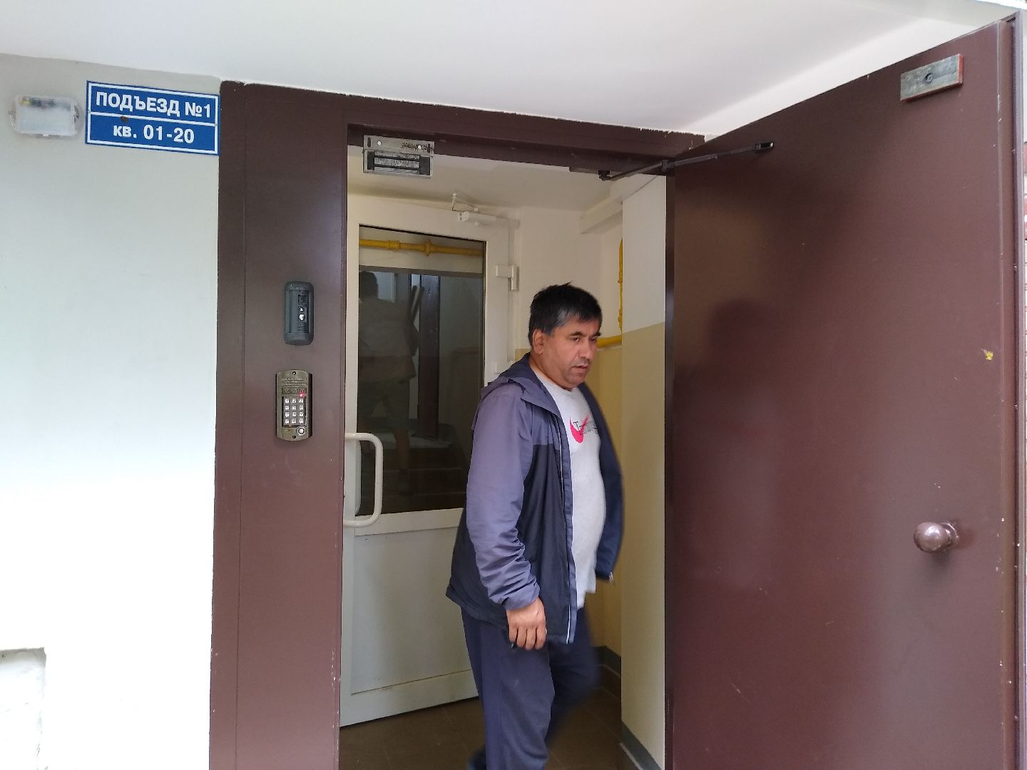 Раменское, ЖКХ, отремонтирован подъезд дома №1 на улице Рабочая