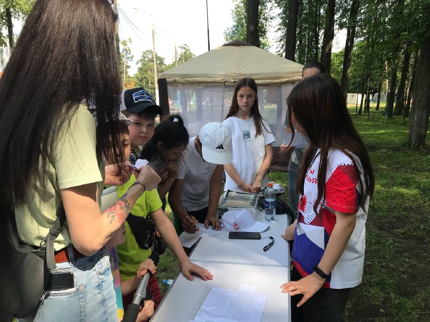 Наро-Фоминск, Центральный парк, квест, бумага, молодёжный комплексный центр, волонтёры Подмосковья