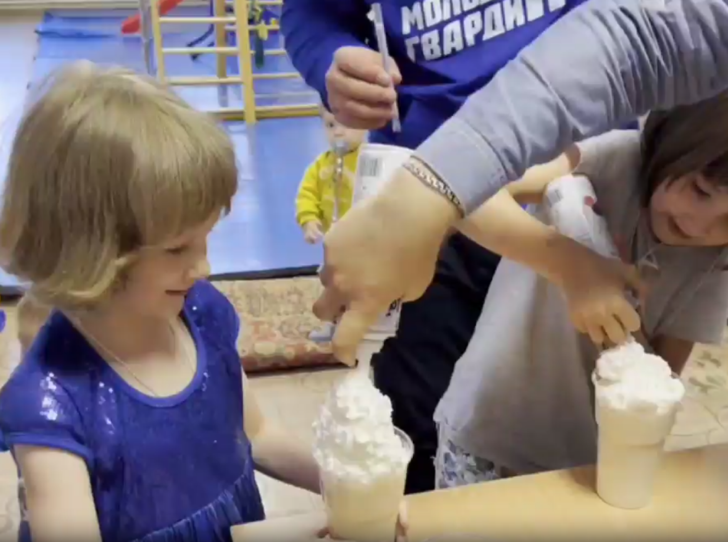 единая россия; молодогвардейцы; видное; молодёжь