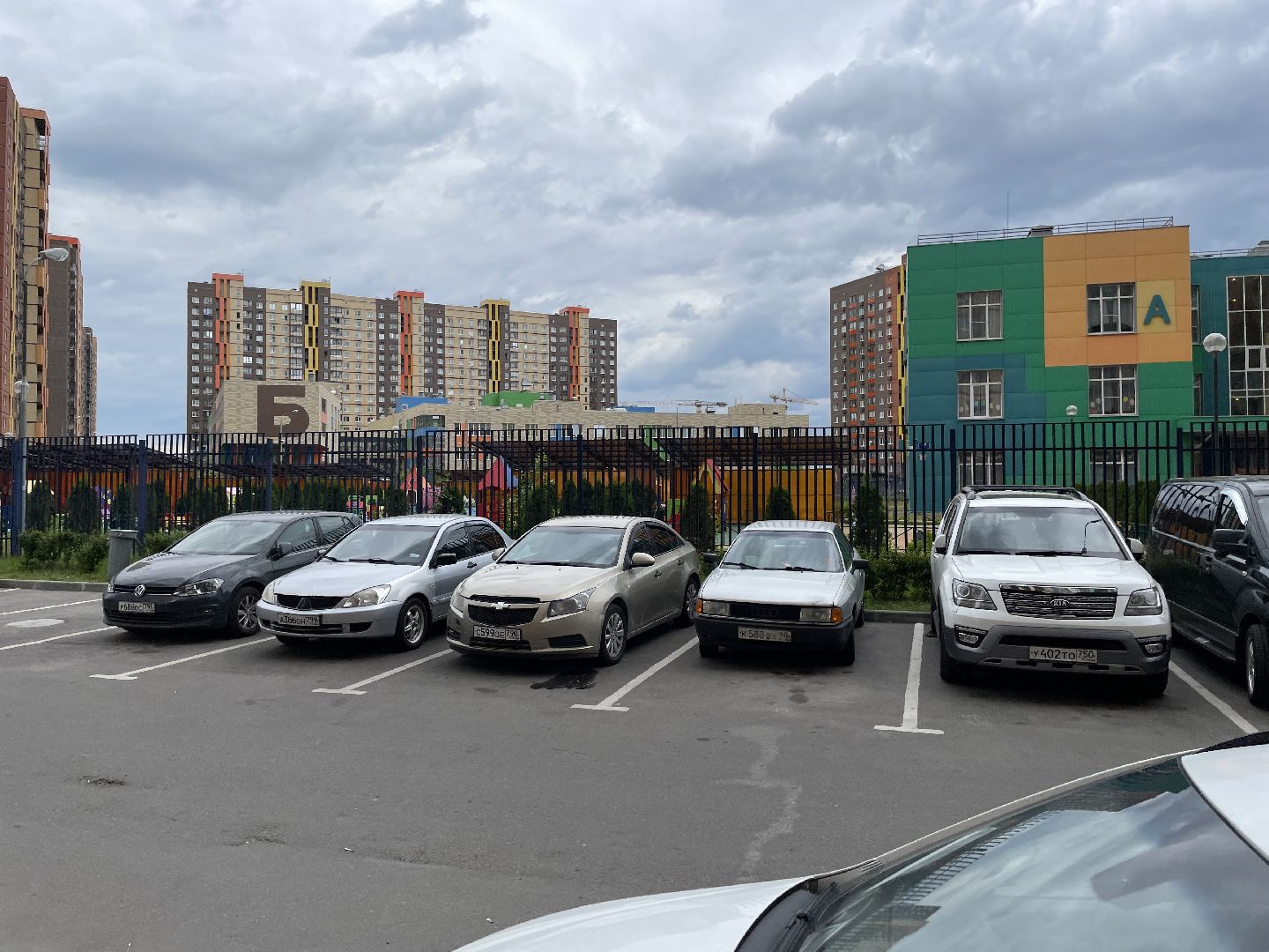 Мусор, двор, автомобиль, Добродел, жалоба