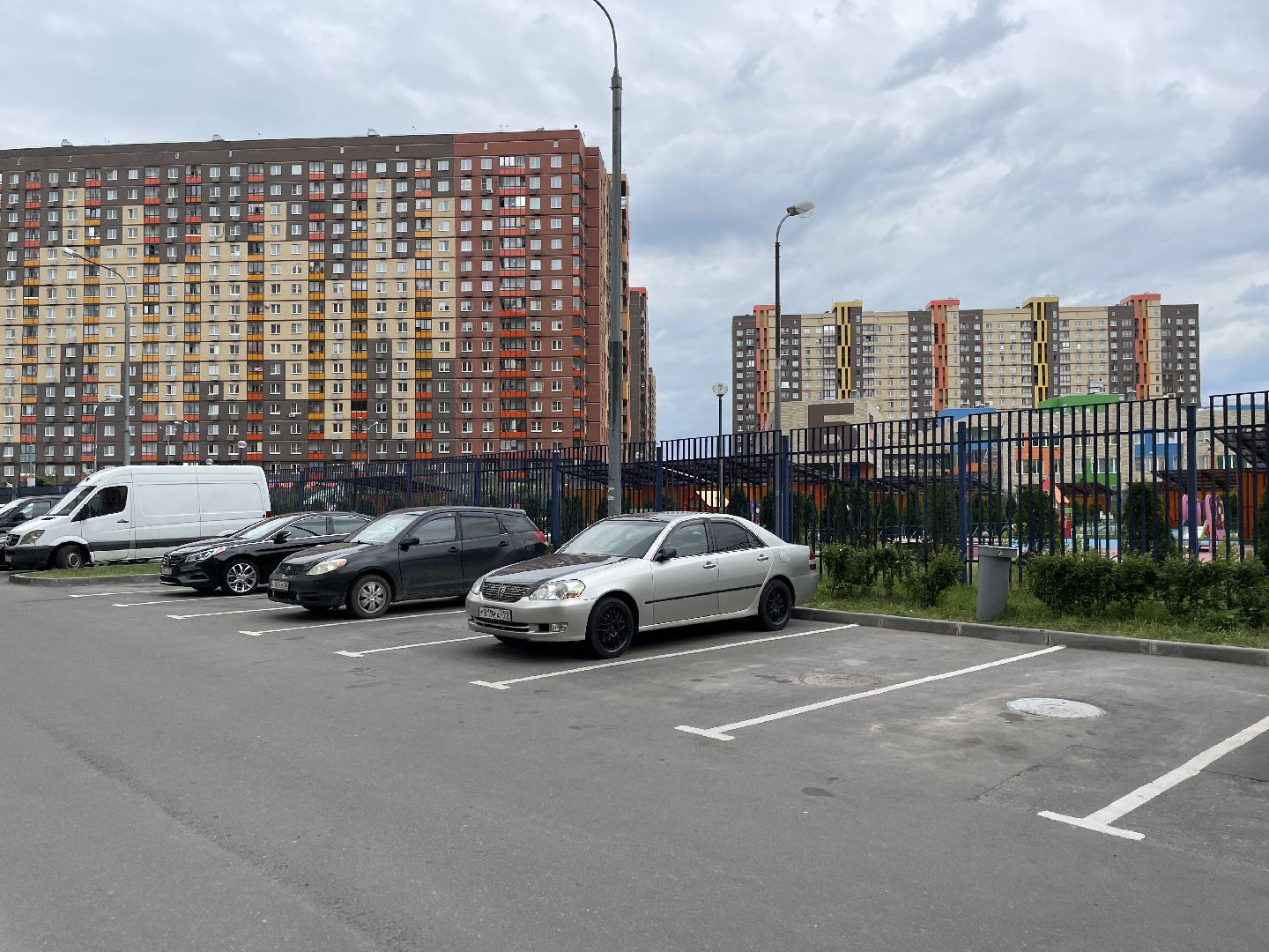 Мусор, двор, автомобиль, Добродел, жалоба