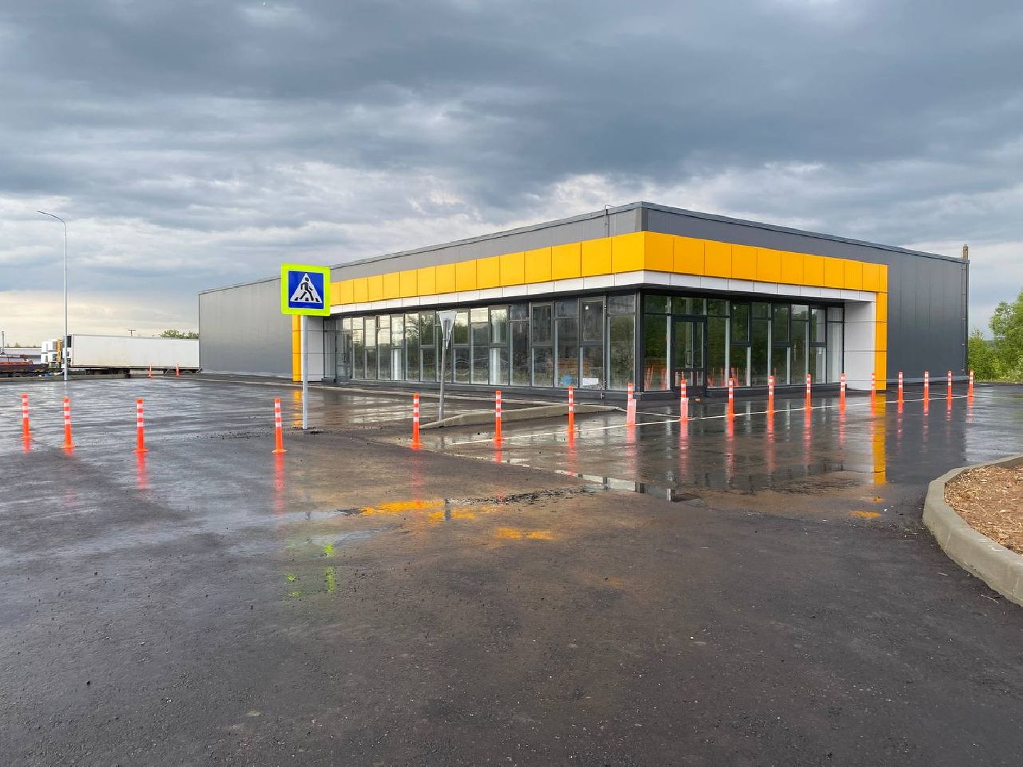 Чехов, строительство, торговля, парковка, жители, микройрайон