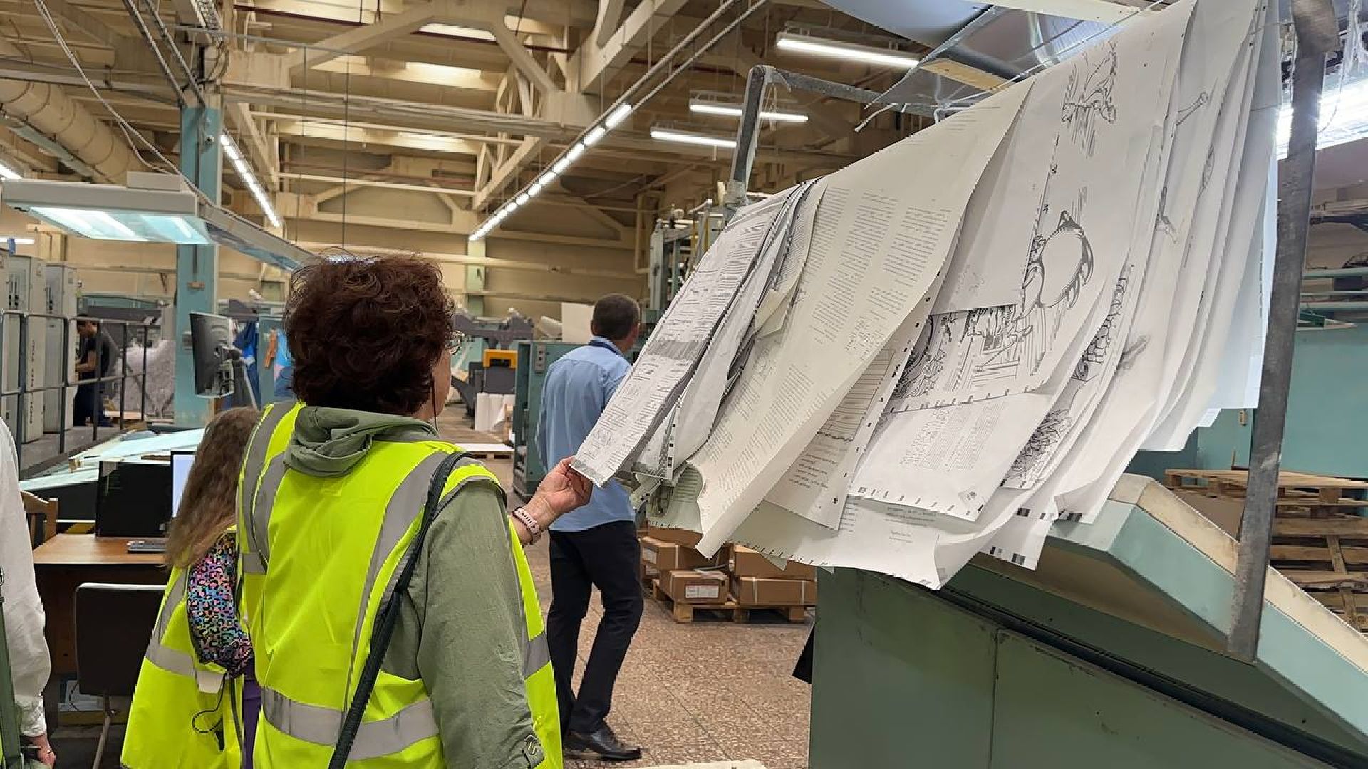 Можайск, Можайский городской округ, Подмосковье, предприятие, печатная продукция, полиграфкомбинат, день открытых дверей, люди, экскурсия