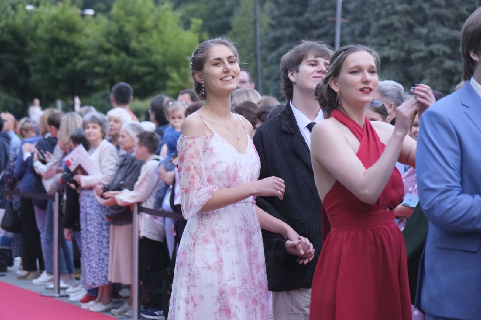 Пущино, образование, выпускной