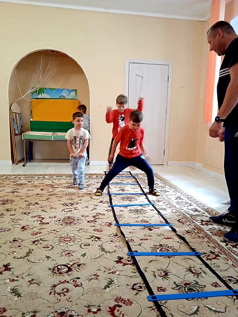 Социальная реалилитация детей, Наро-Фоминск, занятия с инструктором, дети с ОВЗ