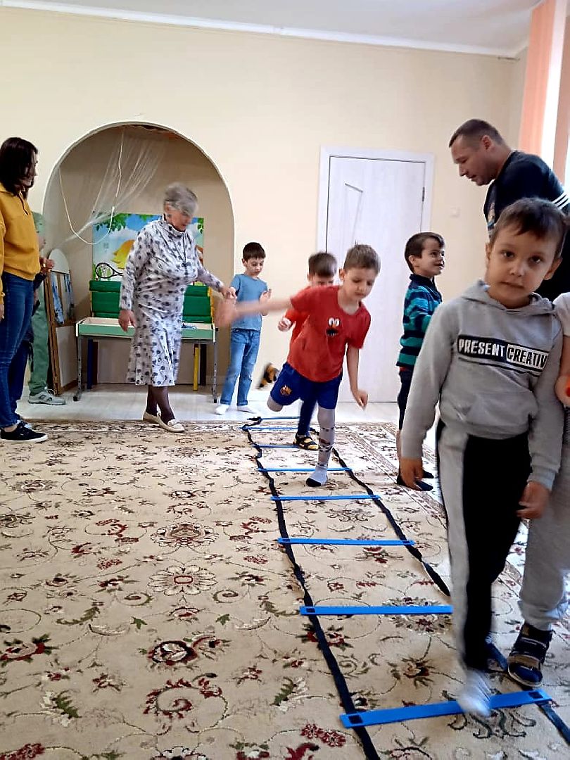 Социальная реалилитация детей, Наро-Фоминск, занятия с инструктором, дети с ОВЗ