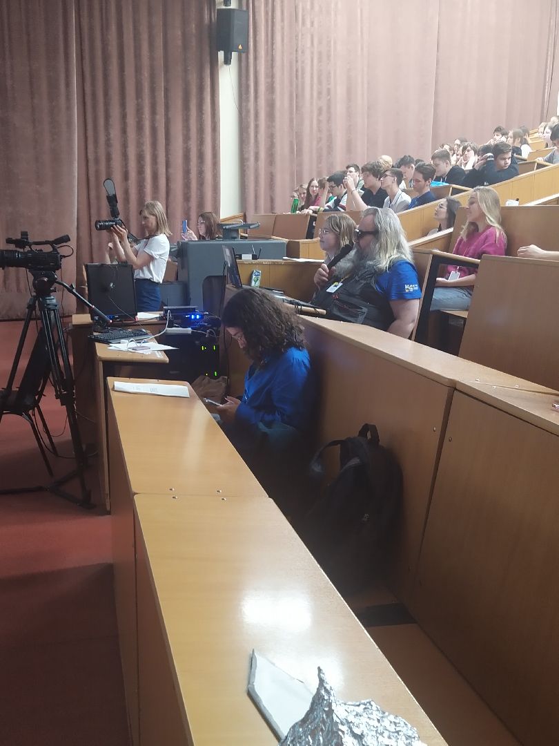 Долгопудный, летние лагеря, олимпиада, МФТИ, ЛОШ, нейросети