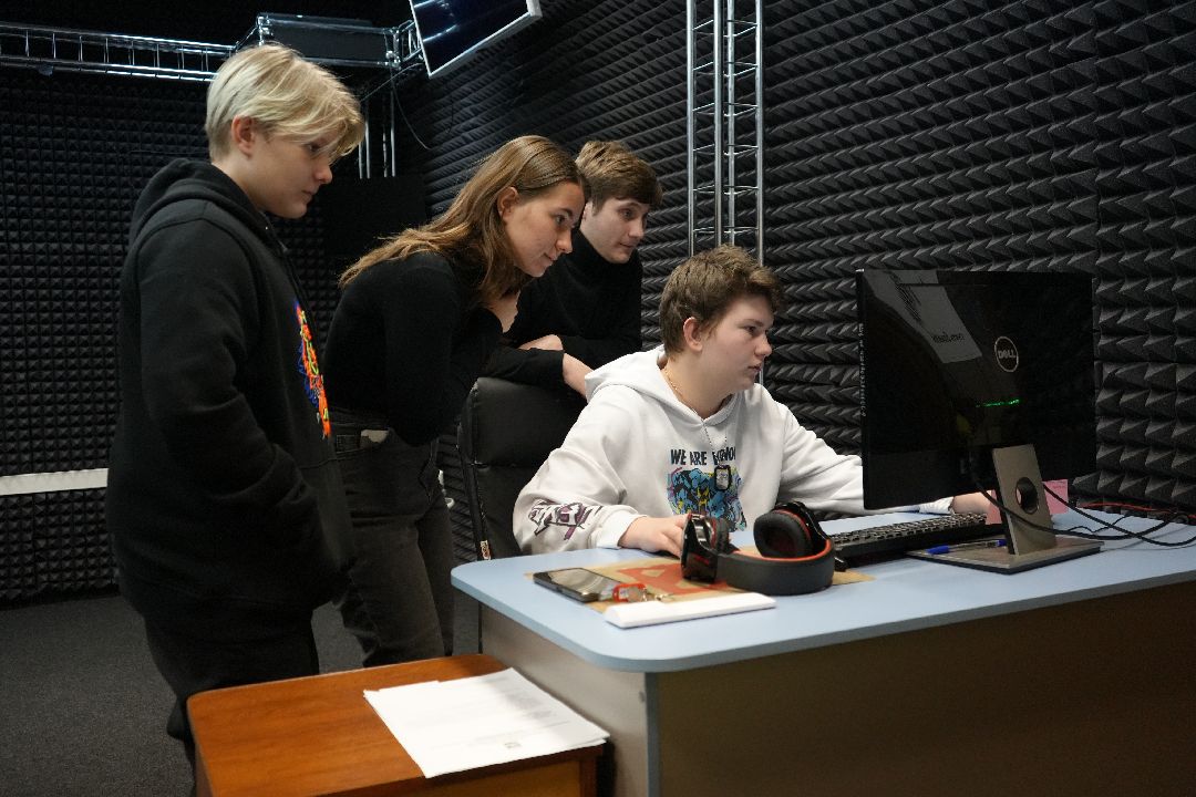 Дзержинский, Образование, ЕГЭ,