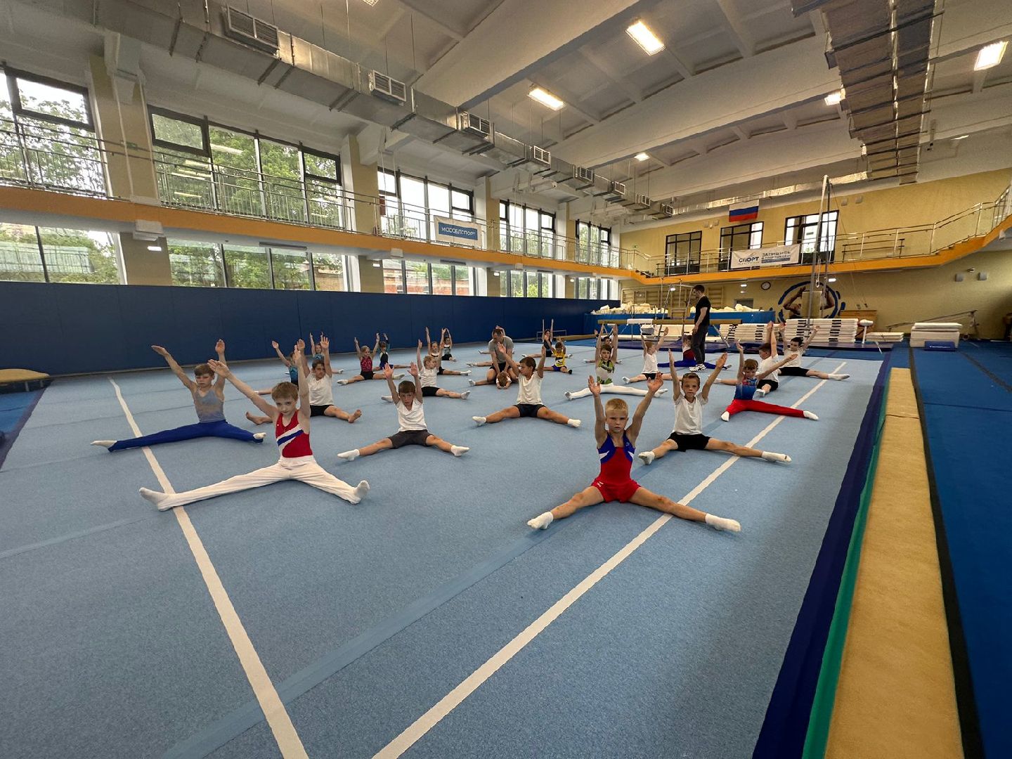 Летние спортивные сборы, спортивная гимнастика, Наро-Фоминск, акробатика