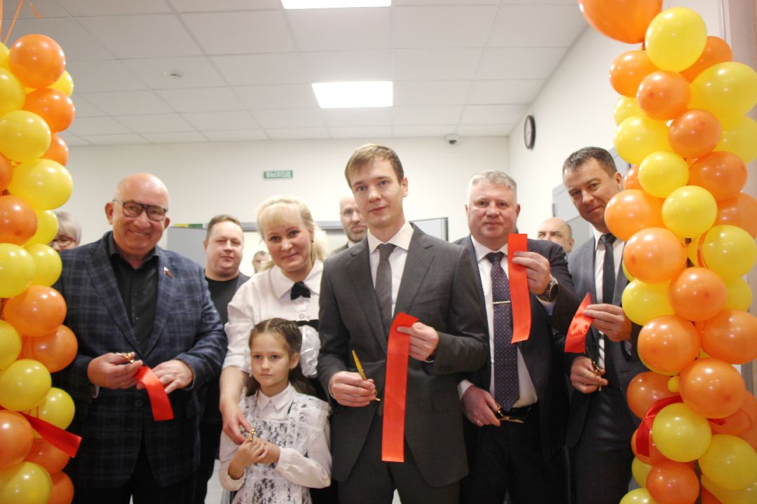 Лобня, города