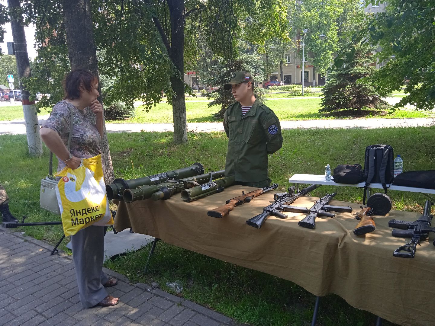 Фестиваль, молодёжи, сквер, 28 квартал, активности, ярмарка, мастер-классы