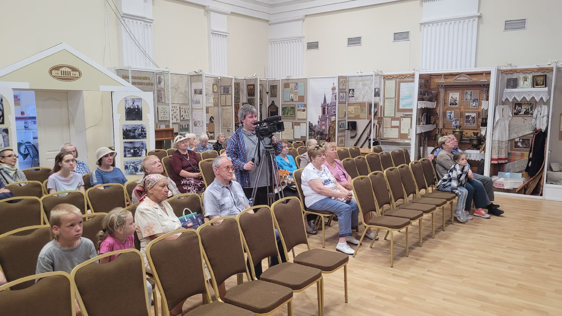 музыка; культура; советская эстрада; песни; видное