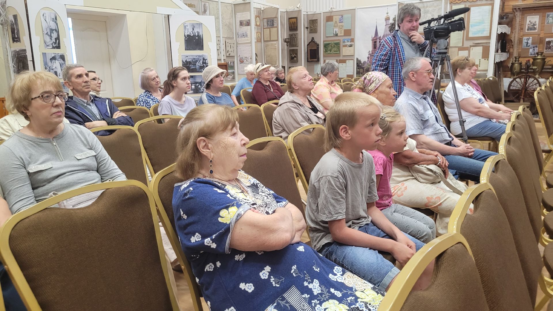 музыка; культура; советская эстрада; песни; видное